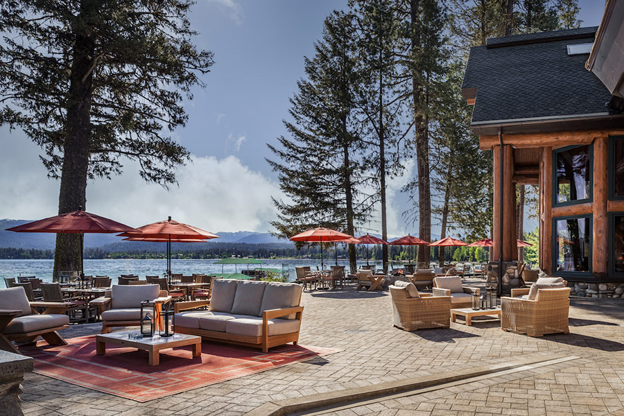 Outdoor-Patio-at-the-Clubhouse Lakefront Clubhouse at Whitetail Club
