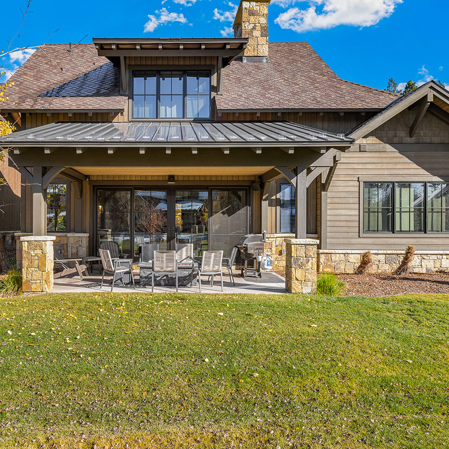 1124-Shellworth_Patio