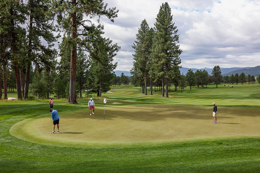 Whitetail-Club-Putting-Green